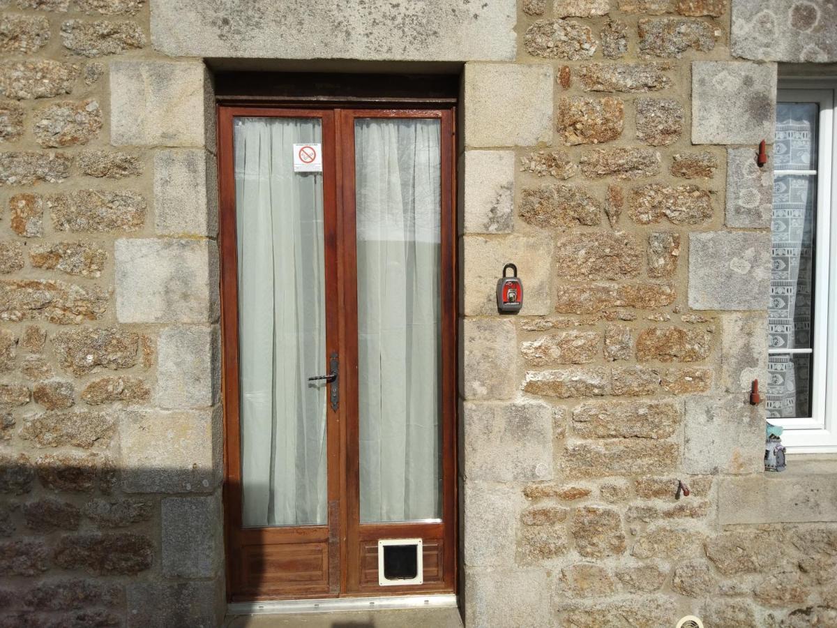 Craftycotta Villa Glomel Екстериор снимка